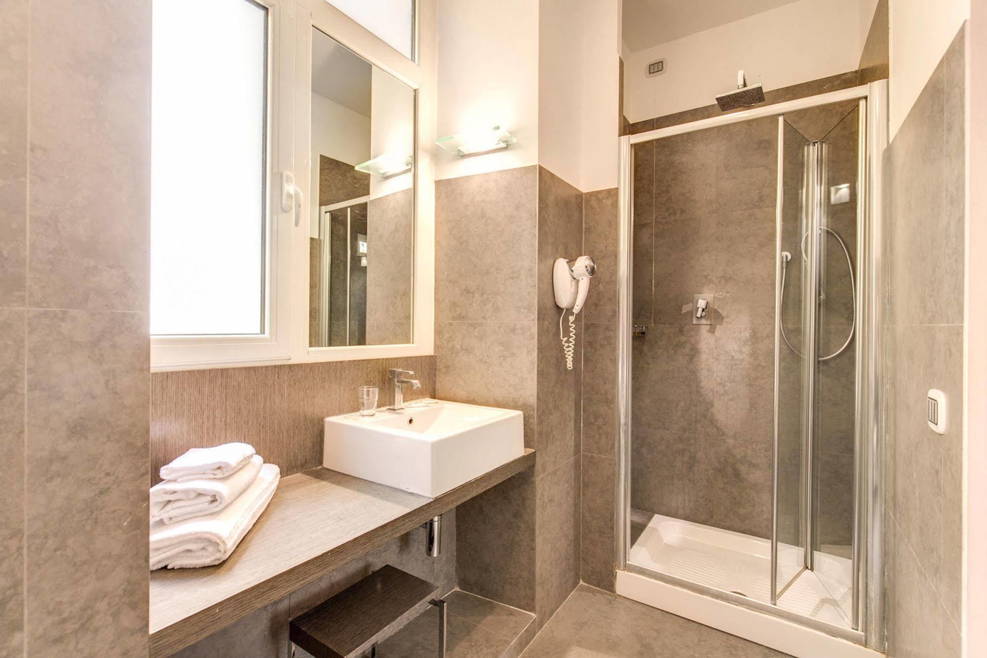 Residenza Borghese Bed & Breakfast Рим Екстериор снимка